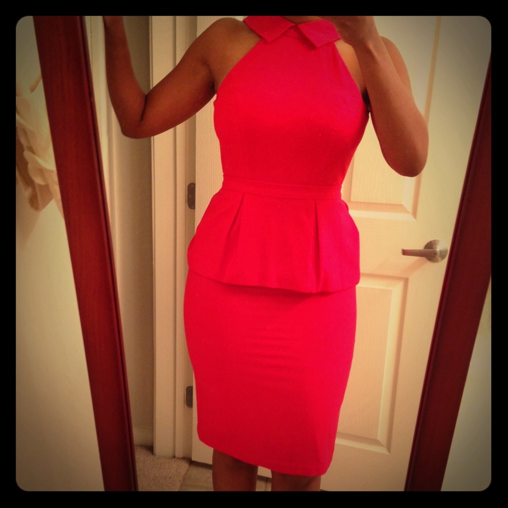 Amazing BCBGMAXAZRIA Red Dress in size 2!!